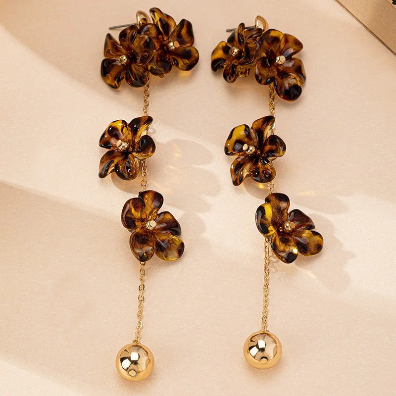 European and American Trendy Acrylic Leopard Print Flower Earrings for Women Exaggerated Sexy Long Tassel Earrings 250514