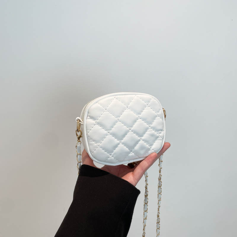 2025 New Fashionable Lingge Embroidered Single Cross Shoulder Women's Bag Luxury Bag Versatile For New Free Delivery Designer Bag Spring And Summ