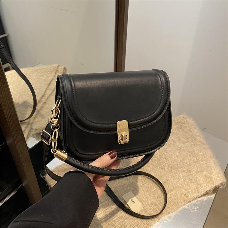 This Year's Popular Fashion Temperament Solid Color Women's 2025 Spring And New Free Delivery Designer Bag Luxury Bag Summer New Items Versa