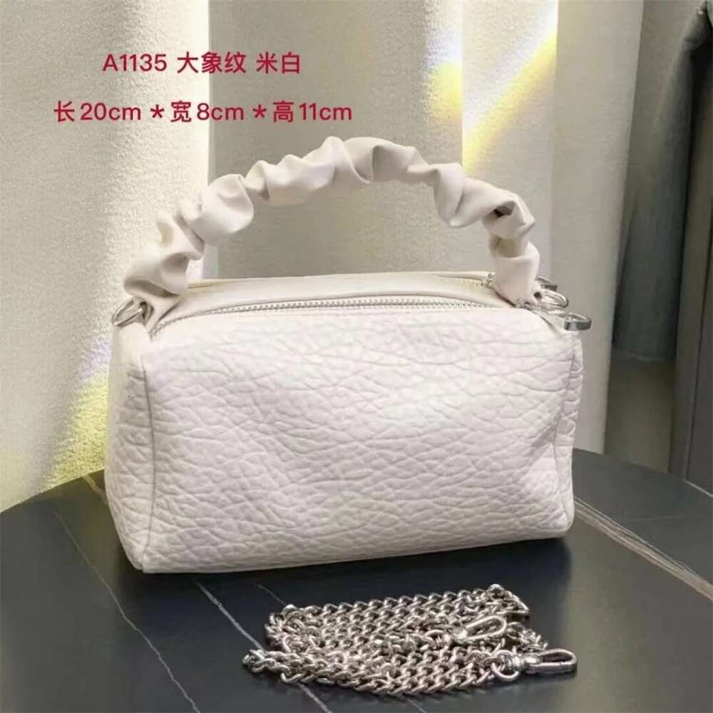 New Fashion Handle Bag Trendy High Quality Designer Handbags Lady Purse Soft Leather Chain Bags