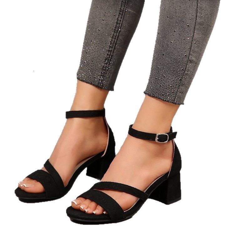 Designer sandals 2025 Summer New Foreign Trade Large Size Coarse Heel Sandals Women's One Line Buckle Velvet High Heels Fashion Women's Shoe