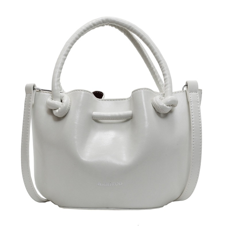 High end, niche, super popular small summer 2025 new fashion crossbody for women's handheld pleated bucket bag