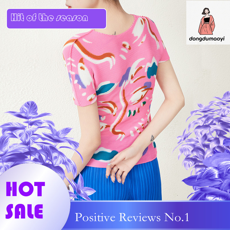 dongdumaoyi High end pleated short sleeved top with women's summer print, slim high elasticity, tight fit, plus size, garden collar, light luxury