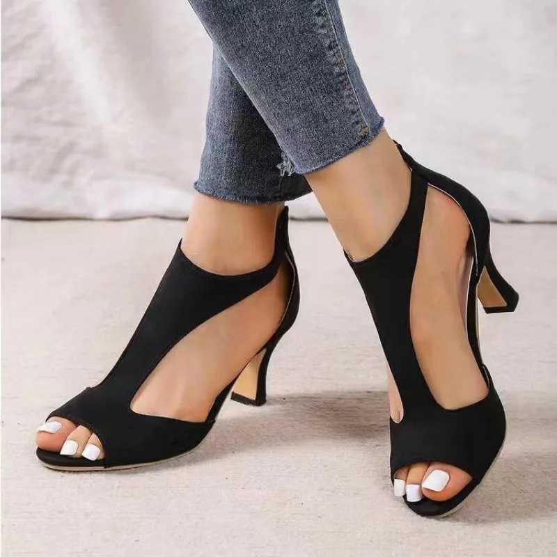 Summer Outdoor Casual Slippers Sexy Fashion Platform Flip Flops Designer High Heels Sandals Wedges Pumps Shallow Slides W250514