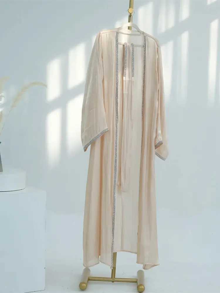Eid Dubai Satin White Organza Shimmer Open Abaya 2024 Fashion Muslim for Women Kaftan Modest Luxury Kimono Coat Islam Clothing X2505141