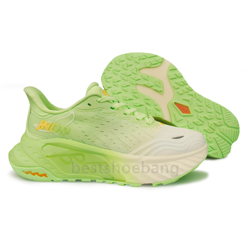 Free Shipping Trainers Whale Leaping Pro Running Shoes For Men Women Sneakers Fashion Black White Yellow Green Sea Salt Platform Luxury Mens Mesh Outd