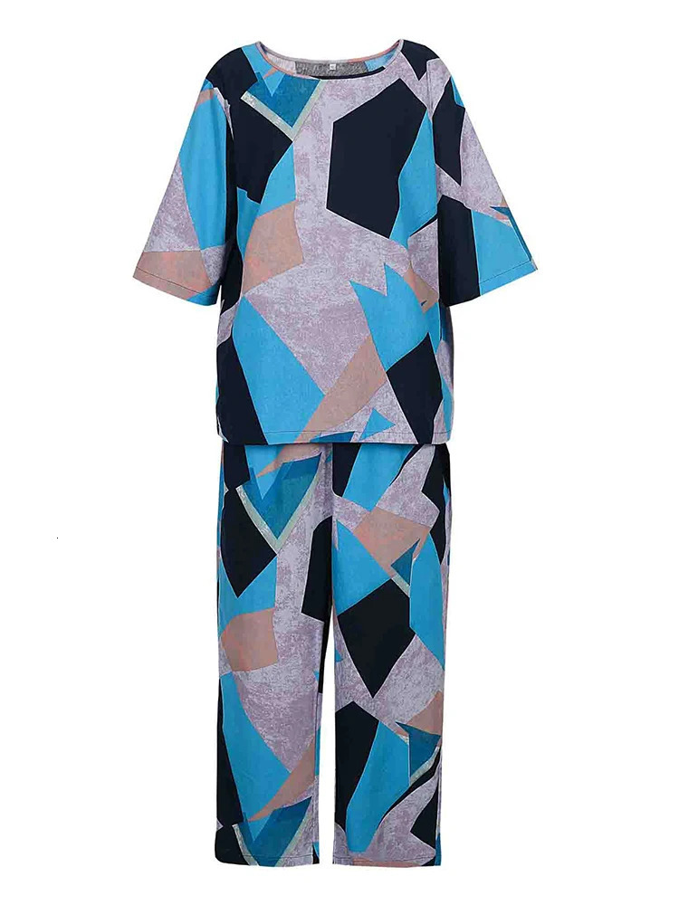 Plus size 2025 womens short sleeved pleated suit irregular pattern shirt wide leg pants 2piece fashionable sportswear set 250506