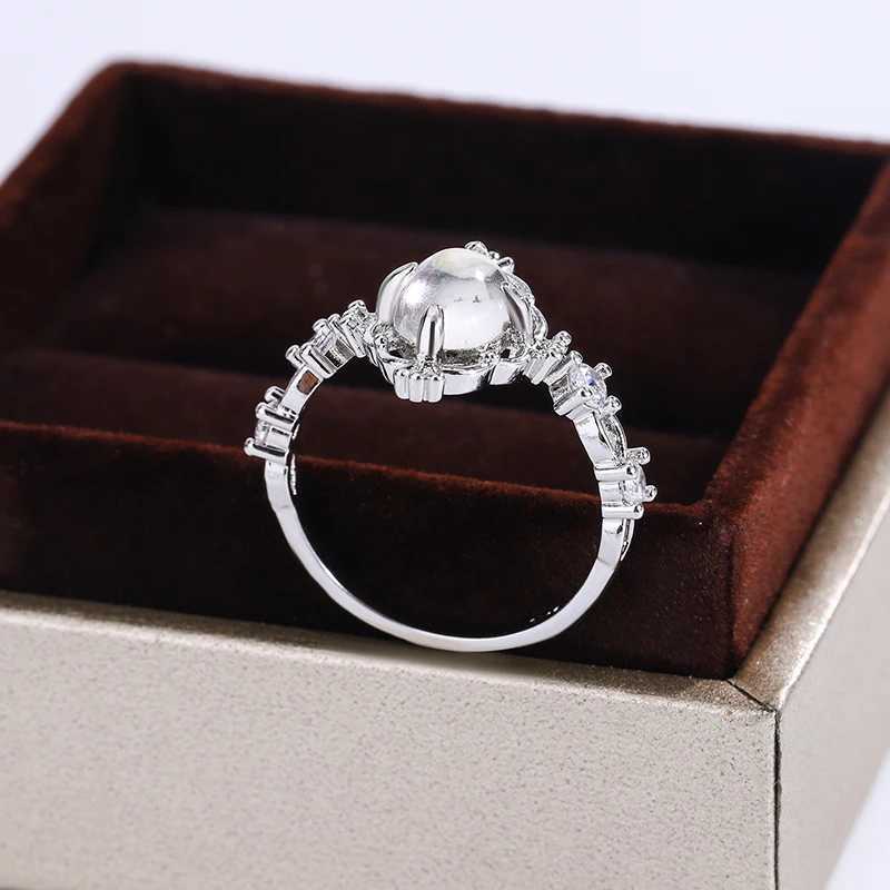 Beautiful S925 Silver Ring for Women Fashion Moonstone Ring Creative Engagement Jewelry Anniversary Gift Wedding RingXJ250514