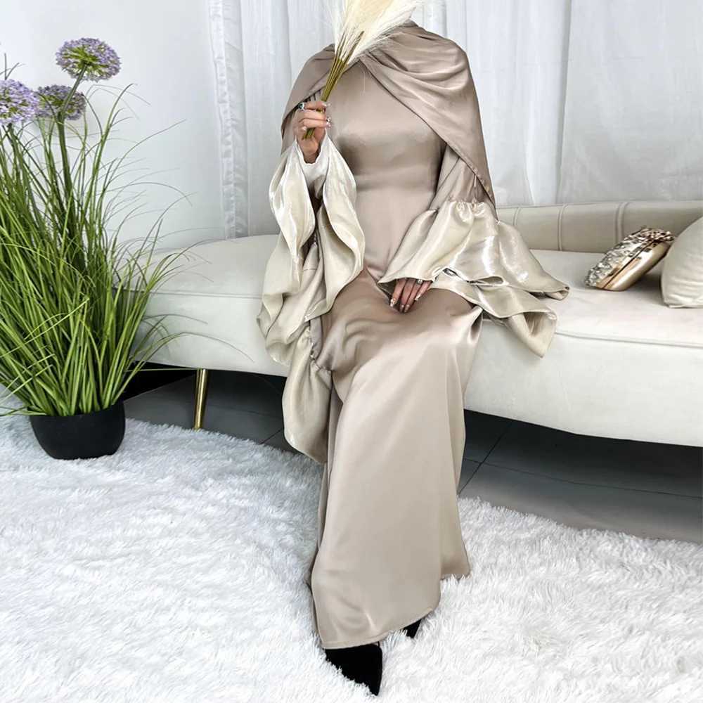 2025 Eid Muslim Abaya Dubai Elegant Ruffle Slve Evening Dresses Arab Satin Robe Moroccan Maxi Islamic Turkey Clothes Kaftan Ramadan X2505141
