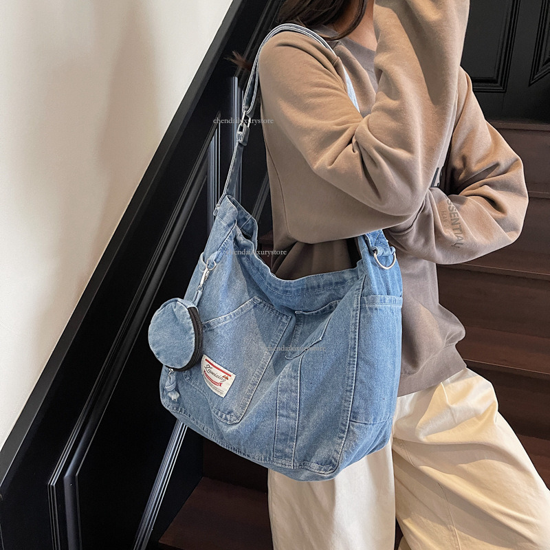 Free Shipping Designer Bag Women's Large Capacity Denim Bag New Fashionable Commuting Handbag Casual Multifunctional Crossbody Bag Shopping Bag