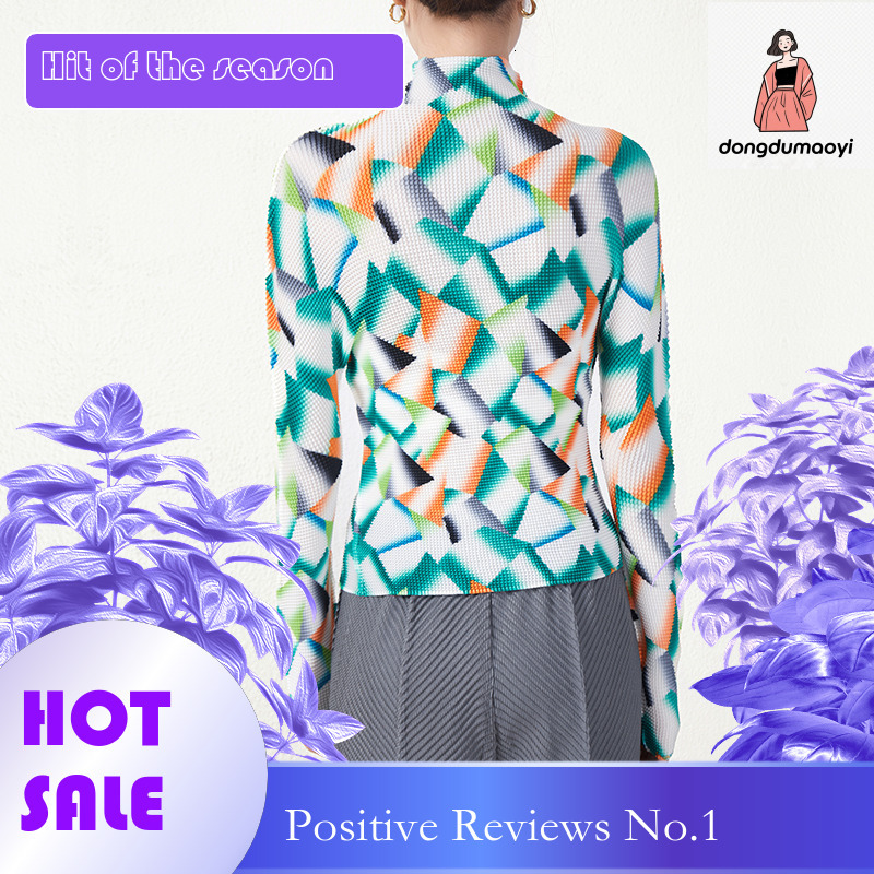 dongdumaoyi Spring 2024 pleated high-end top, three bedroom long sleeved semi high neck, slim fit and slimming printed base shirt, women's t-shir