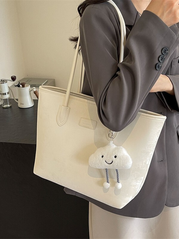 Fashionable and casual capacity tote women's new 2025 large high-end sense, niche commuting bag, trendy shoulder bag