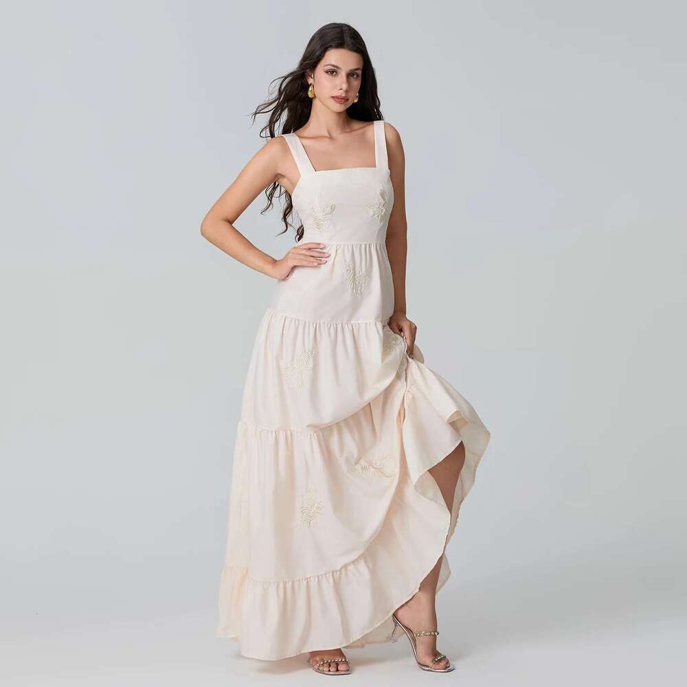 Women's Boho Tank Sleeveless Square Neck Embroidery Tiered Long Beach Dress for Vacation Elegant Party Vestidos