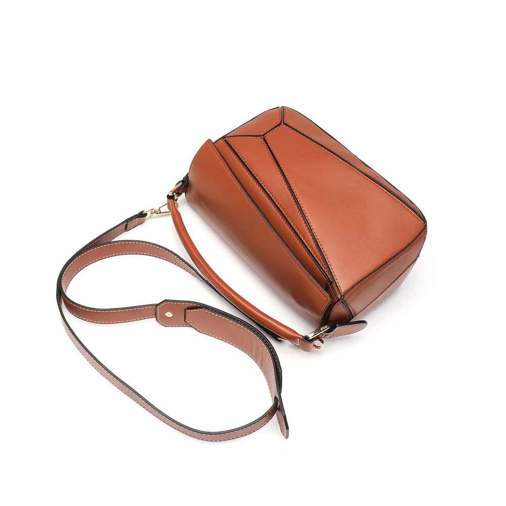 2025 New Women's Shoulder Bag - Spring Geometric Quilted Pillow Handbag, Crossbody Purse With Patchwork Design, Fashionab