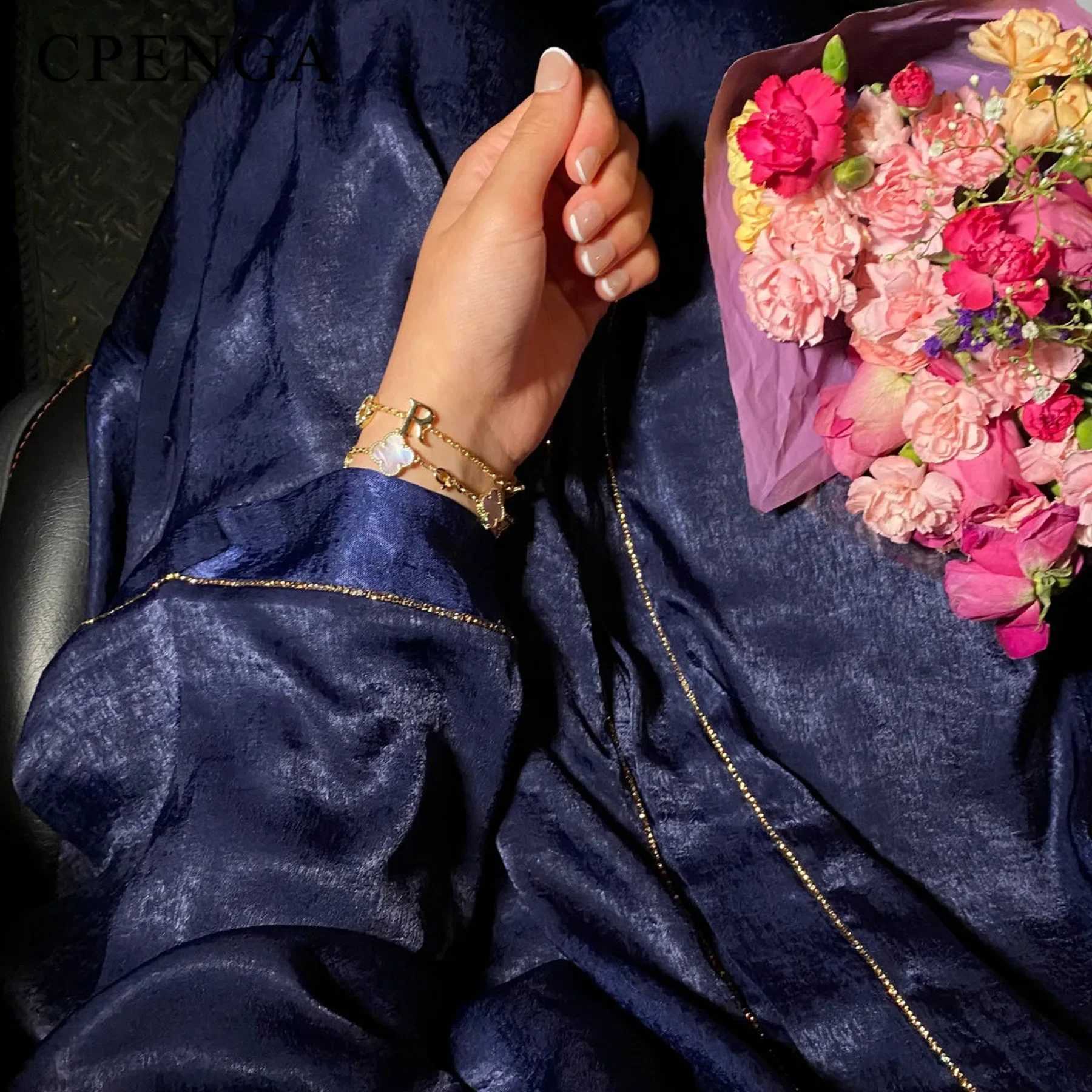 2024 Muslim Modest Cardigan for Women Eid Arab Abaya Dubai Dress Islamic Daily Long Slve Clothing Turkey Solid Color Coat Robe X250514