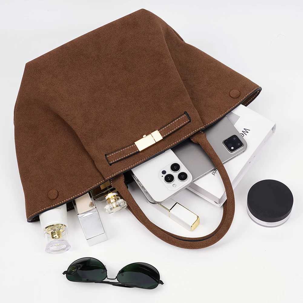 Autumn New Suede Buckle Design Wens Tote Bag Women Shoder Bags Handbag Ladies Versatile Crossbody Bag Armpit Purses Z250514
