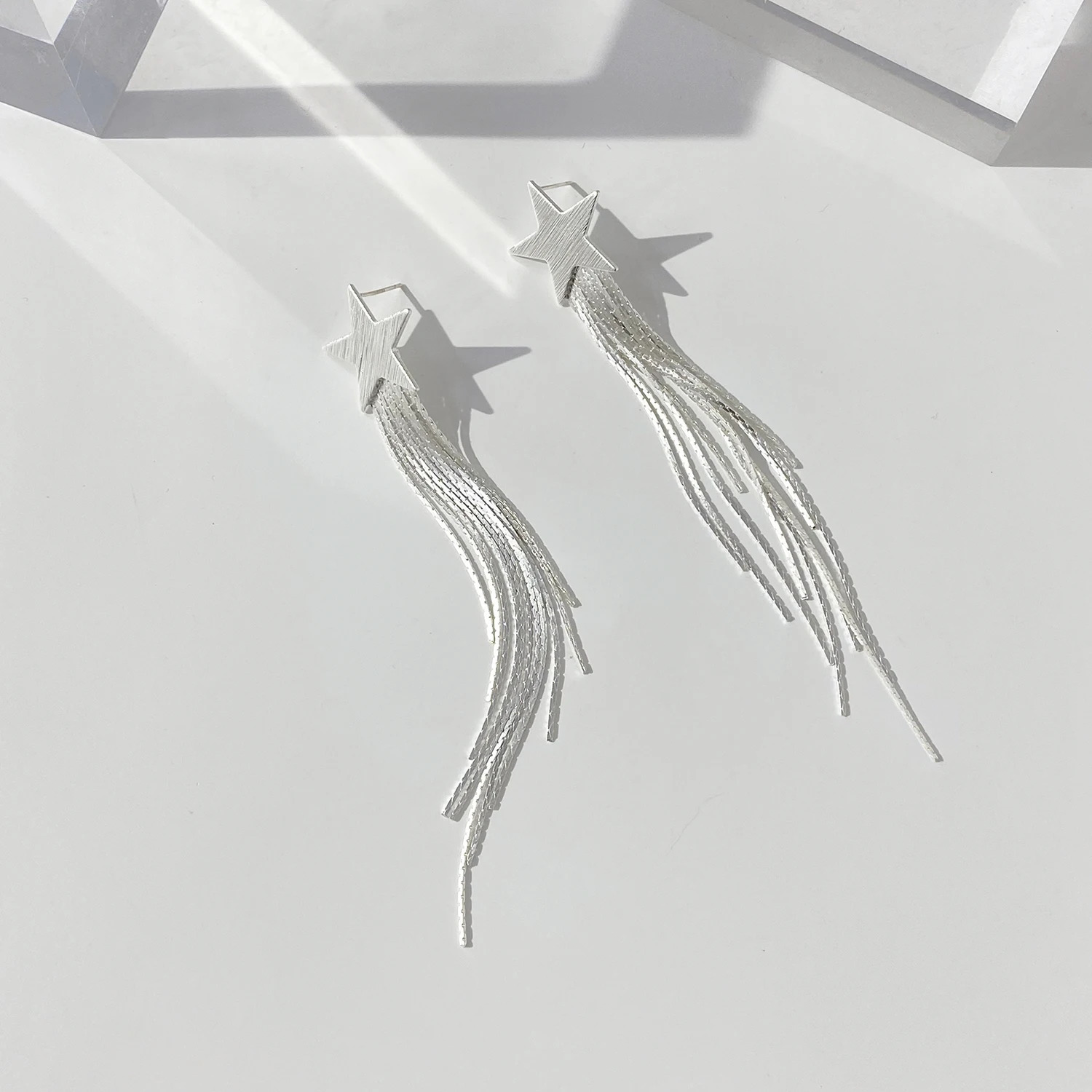 Greatera Trendy Gold Silver Plated Metal Star Tassel Earrings for Women Long Thread Copper Alloy Drop Earrings Jewelry 250513