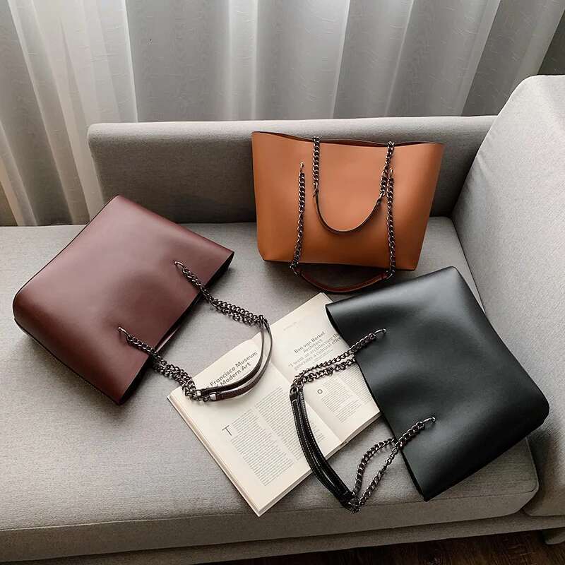 Designer PU Leather Shoulder For Women Chain Large Capacity Handbags Travel Hand Bag Female Big Tote Bags Bolso