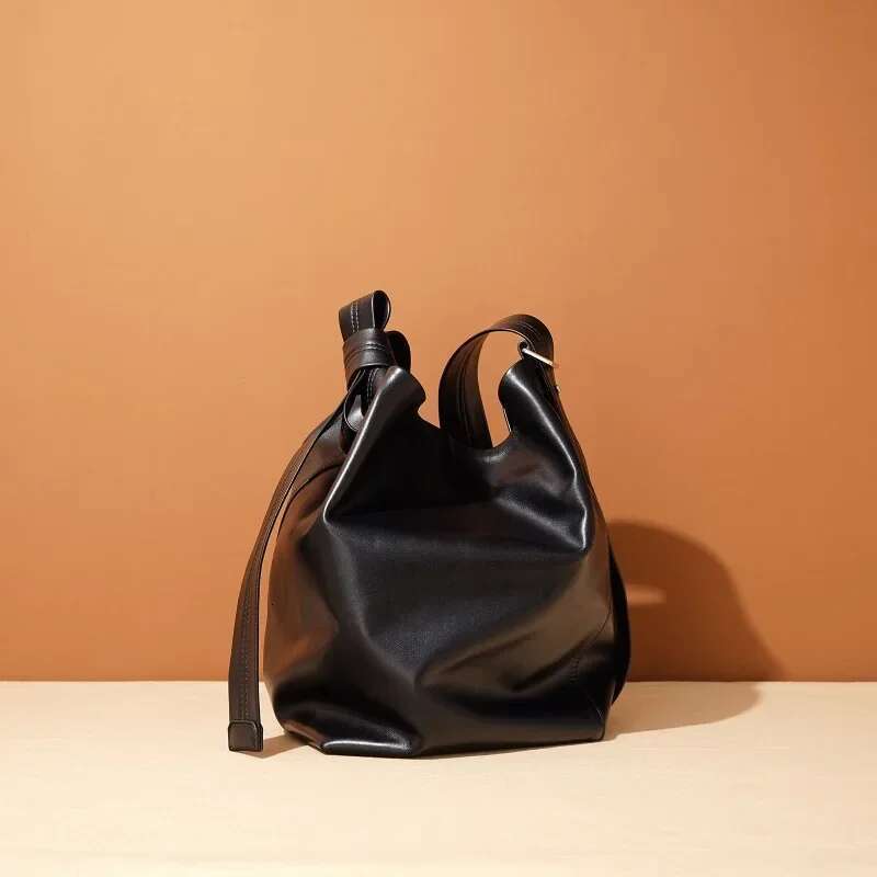 2025 New Soft Genuine Leather Bucket Tote Bag Shoulder Bags Daily Using Bolsa Crossbady Bolsas Advanced Sense Bolsos Mujer