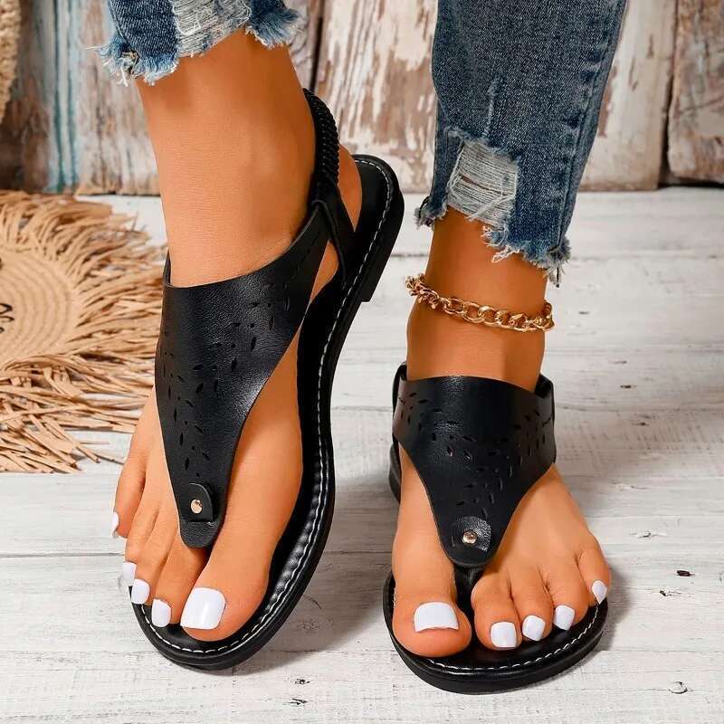 Women Large Size Hollow Toe Clip Flat Sandals for Women'S Summer Elastic Band Carved Beach Woman Sandal Sandalias