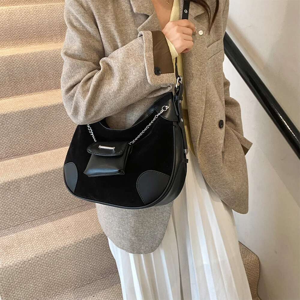 Suede Shoulder Adjustable Strap Crescent Zipper With Multi-Pocket Hobo Bag Vintage Handbag Purse For Women