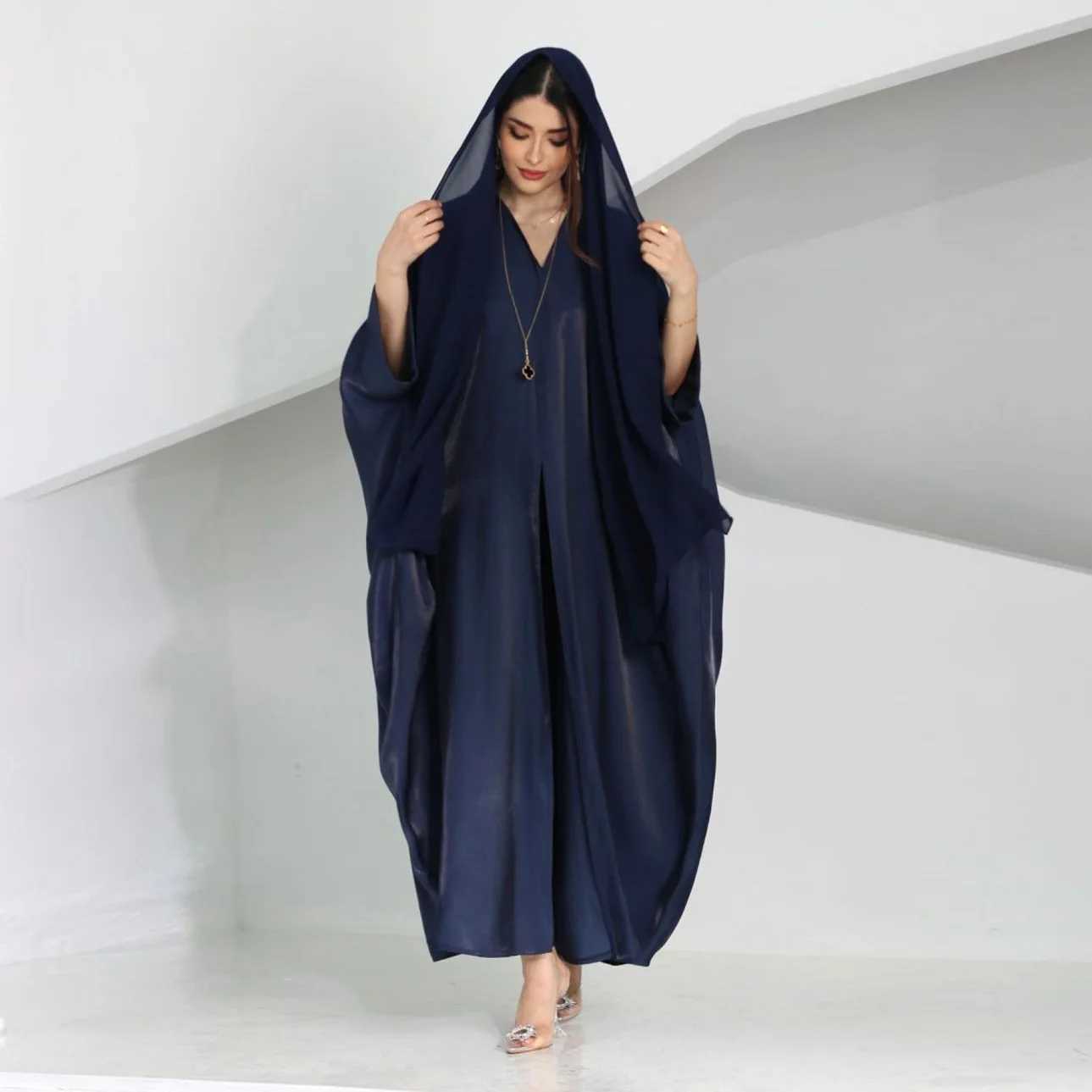 Shining Batwing Slve Cardigan Robe Modest Muslim Dubai Plus Size Kimono Open Abaya Dress Corban Eid Woman Outwear Coats X250514