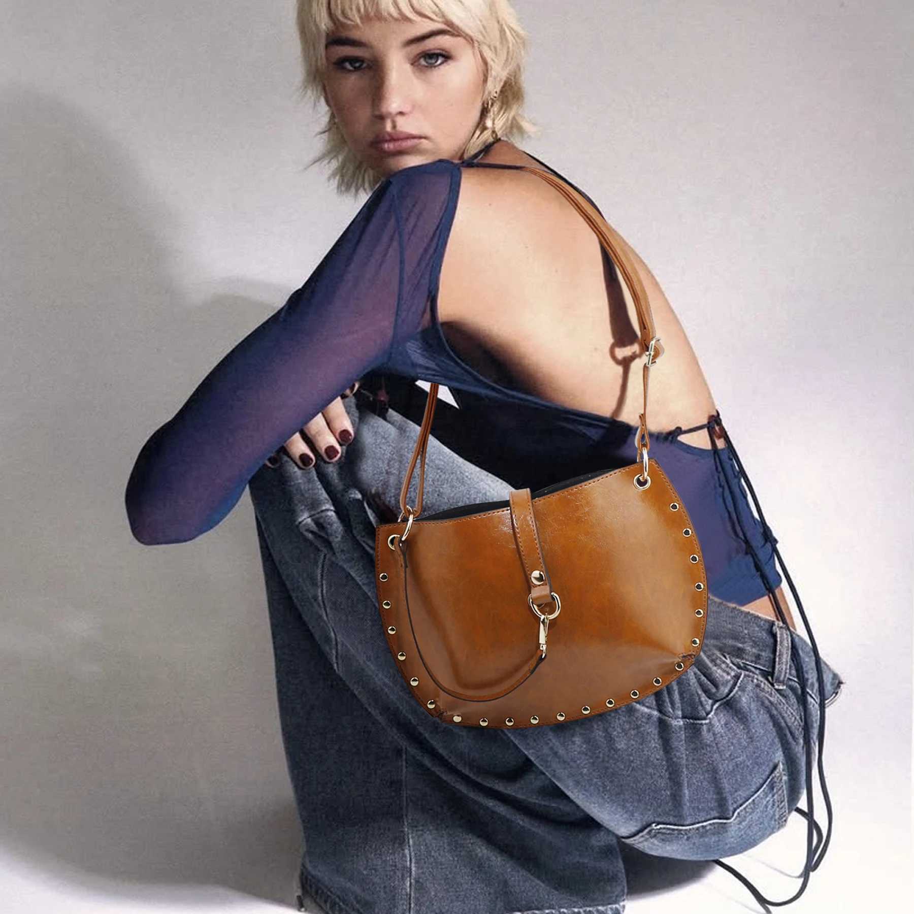 Wens Studded Crescent Saddle Bag Versatile For Shoder Crossbody Wear Punk Style Fi Design Suitable For Daily Use Z250514