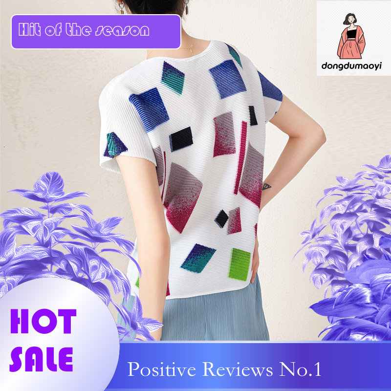 dongdumaoyi Miyake Printed T-shirt for Women, 2024 New Style, Wrinkled Luxury, Unique and Beautiful Small Shirt, Design Sense Top