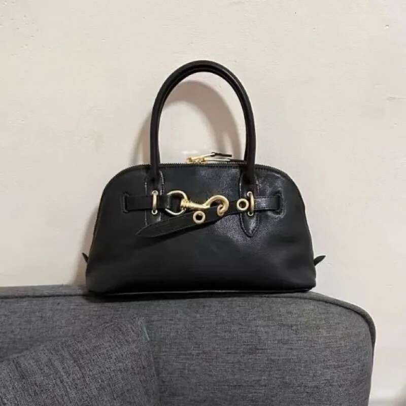 MM High Quality Cowhide Shell Bag Retro Portable Leather Bowling Tote Bag.