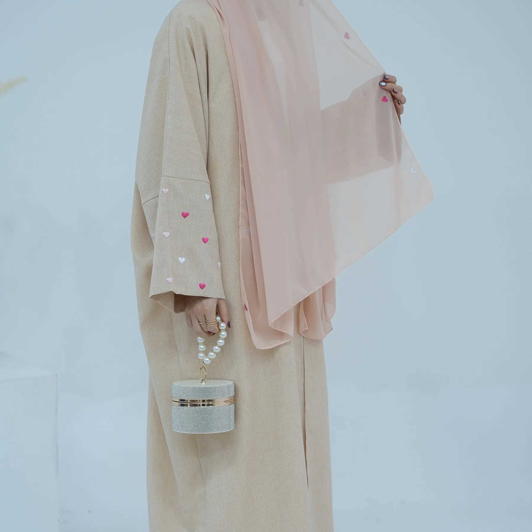 2024 EID Heart Pattern Embroidery Linen Open Abaya Dubai New Fashion Batwing Slve Kimono Islamic Clothing Women Muslim Dress X250514