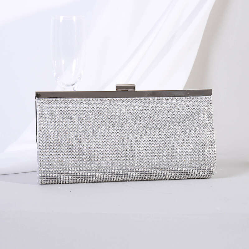 2025 Dia Banquet Bag Chain Dress Paired with Women's Handbag New Casual Versatile Fashion