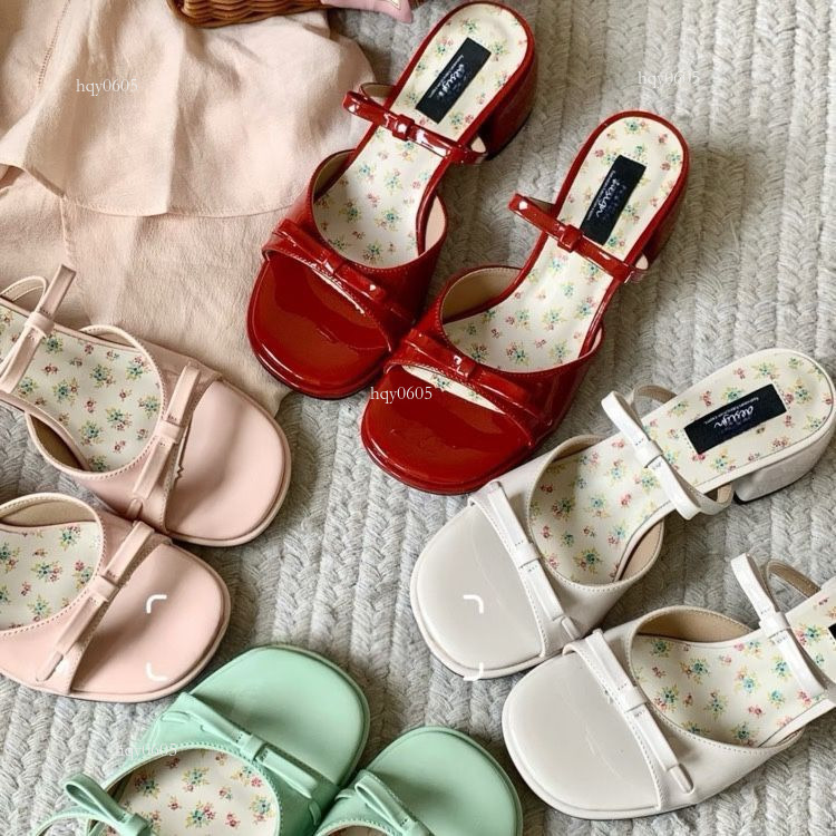 Top brand high-quality new free designer shoes French women's sandals 2025, straight through, new bow, fairy slippers height increasing new fashi