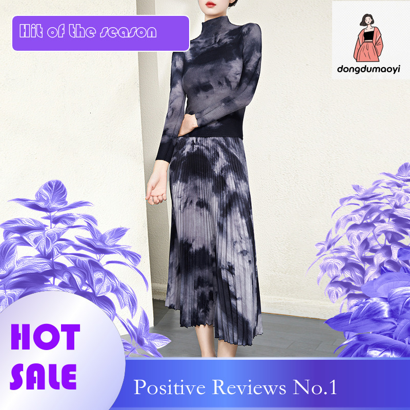 dongdumaoyi Women's new Miyake blend printed long sleeved plus size T-shirt fashionable high waisted pleated skirt women's suit