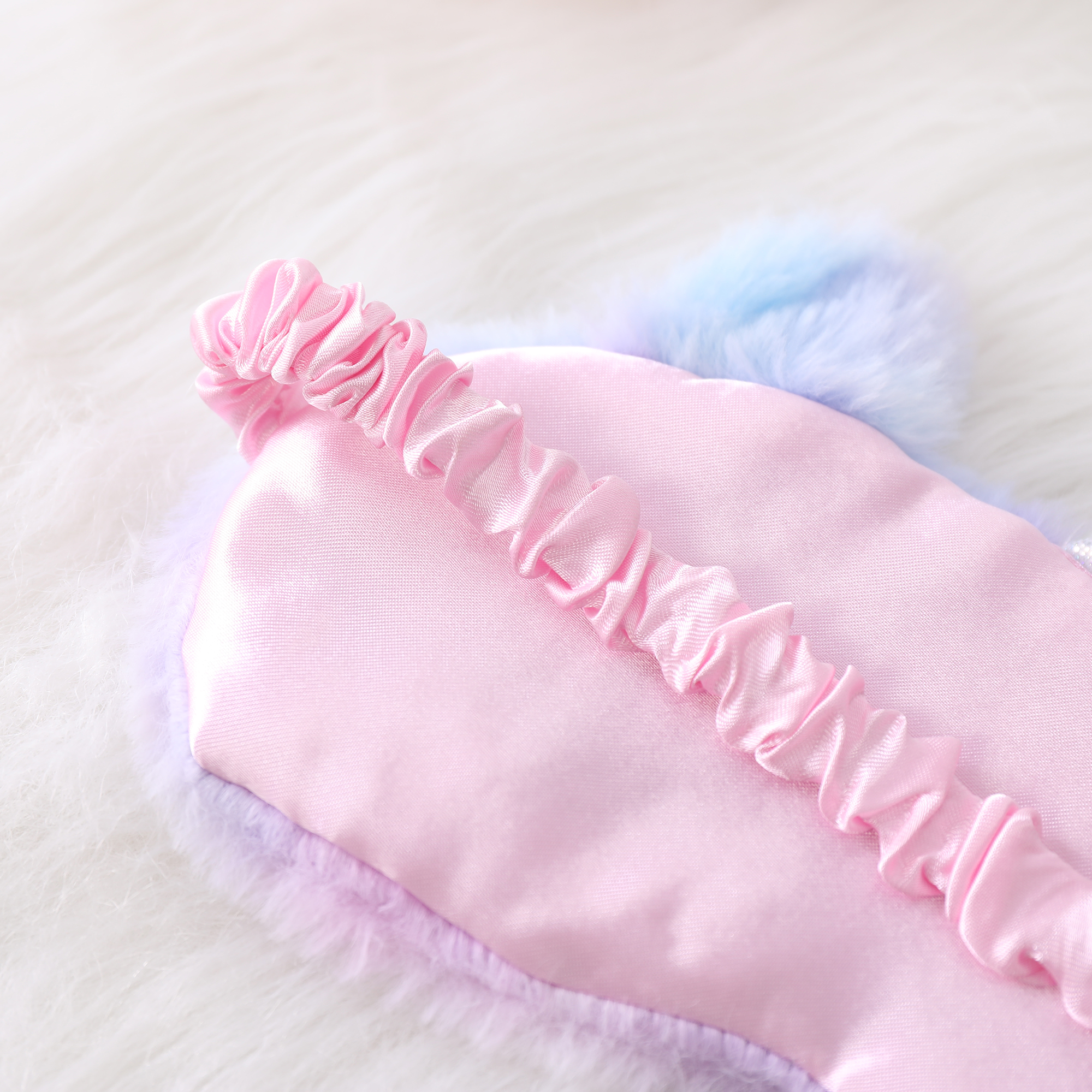 Cute little rabbit plush eye mask with unicorn ears, embroidered, light-blocking, sleep eye protection, in stock.