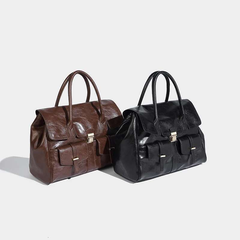 Vintage High Appearance Level Large Capacity Casual Versatile Tote Briefcase Niche Design Commuter Shoulder Bag