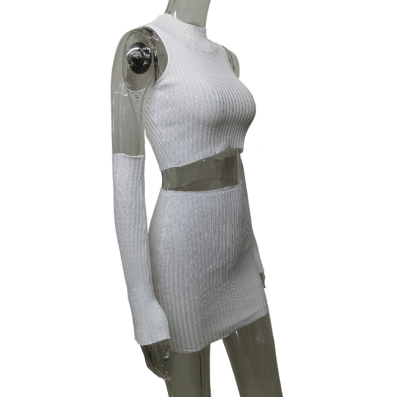 Sexy and fashionable womens autumn new item 2025 crop top sleeveless vest knitted hip hugging skirt set