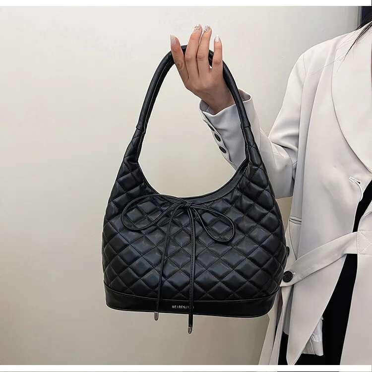 3D Geometric Embroidery Messenger Bag Adjustable Chain Strap Vintage For College Campus, Weekend Outings & Casual Style