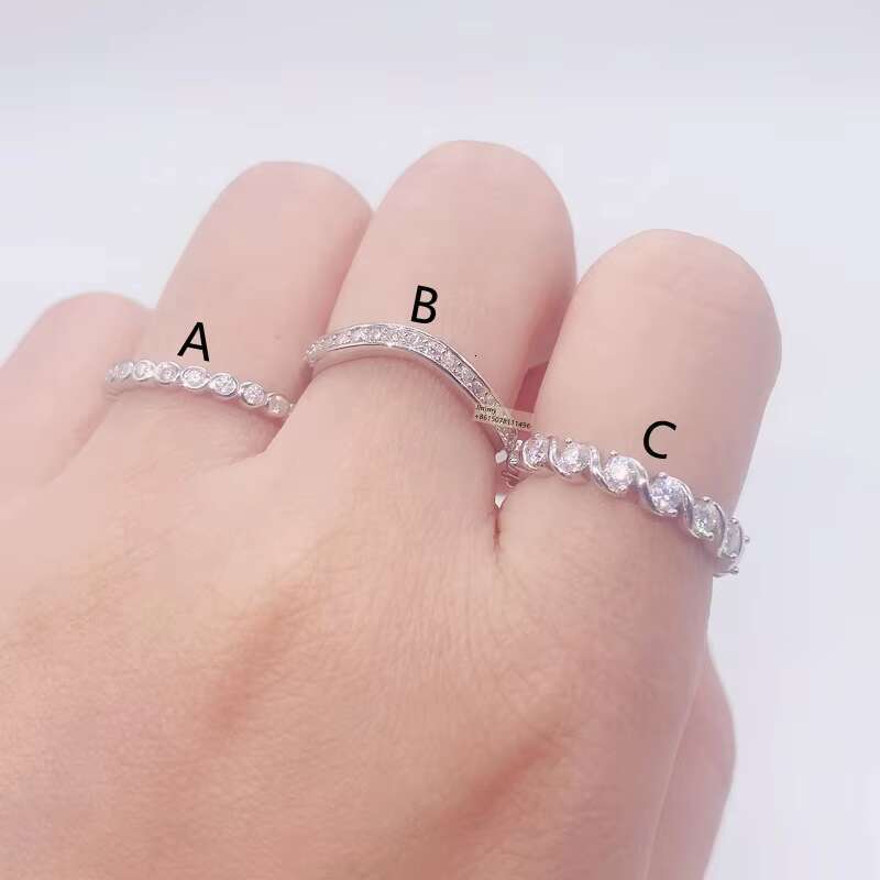 Sparkly Moissanite Diamond Bride Jewelry One Row Princess Moissanite Eternity Band Ring for Women and Men