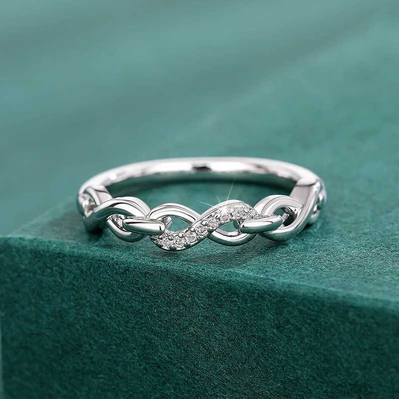 Simple Female Rings Genuine 925 Sterling Silver 8 Shed AAA Cubic Zircon Infinity Eternity Rings Jewelry Female Wedding GiftXJ250514
