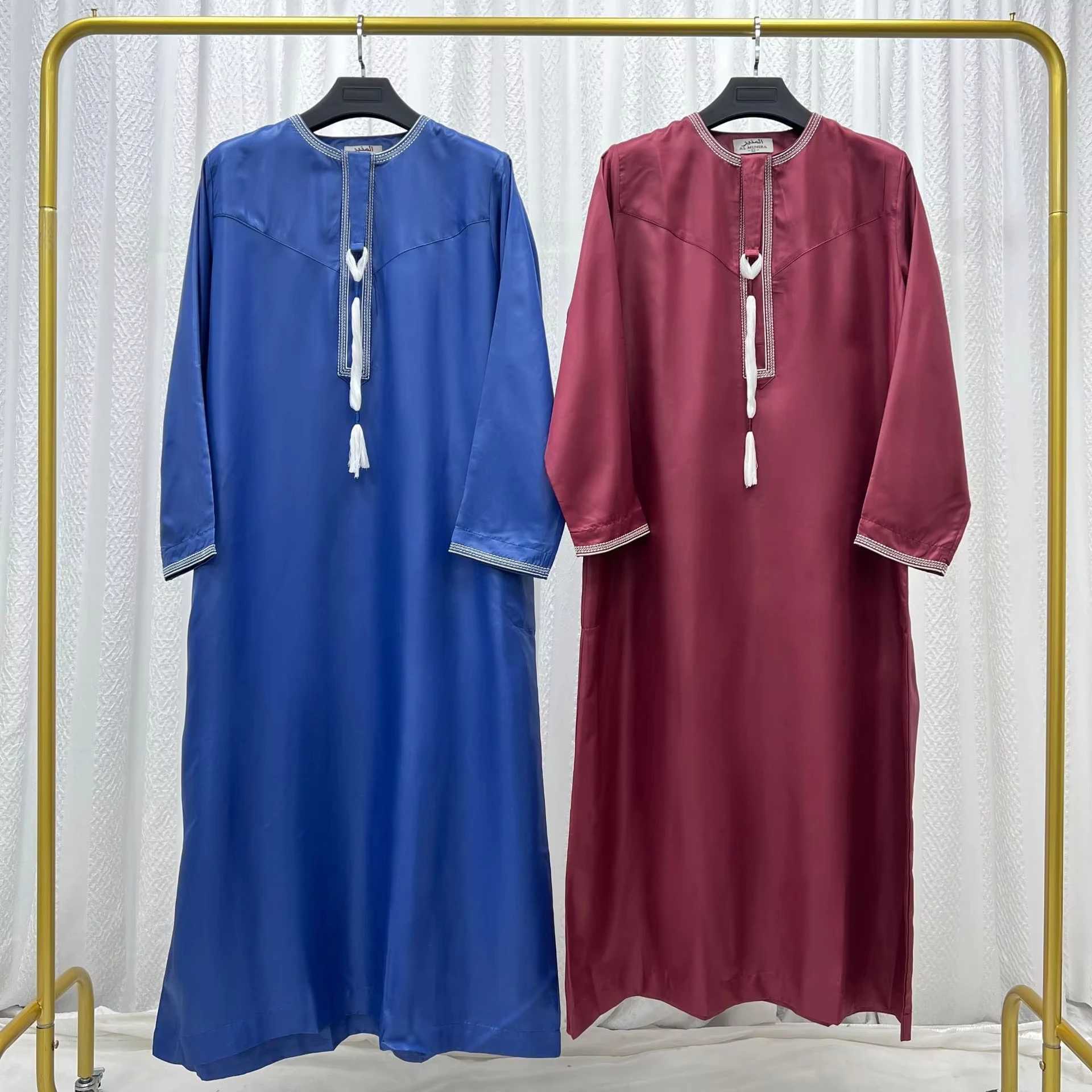 UNI New Muslim Solid Color Abaya Round Neck Embroidery Robe Coarse Males Long Sleeve Kaftan Arabian Saudi Arabia Mens Kaftan X250514