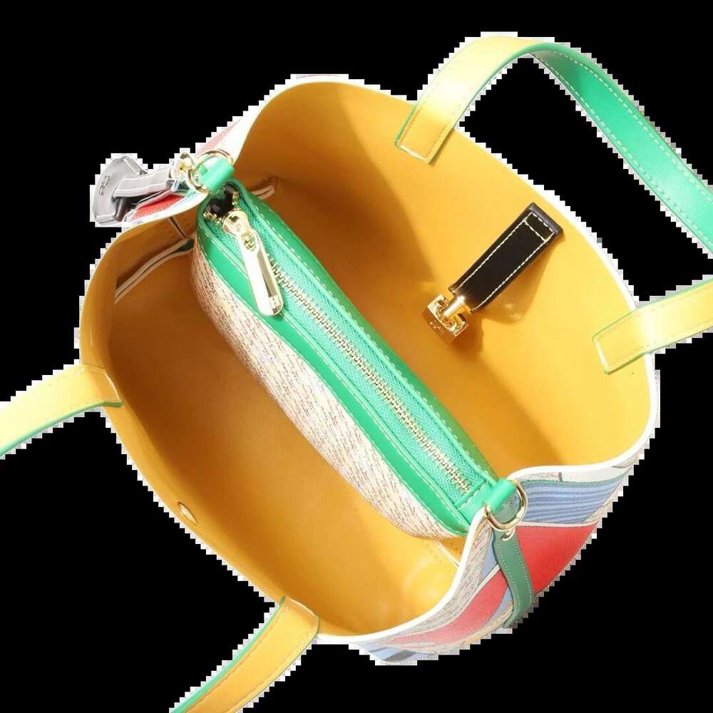 New Unique Large Capacity Women's Bucket Shoulder Bag Classic Retro Exquisite Print Style Multi Purpose