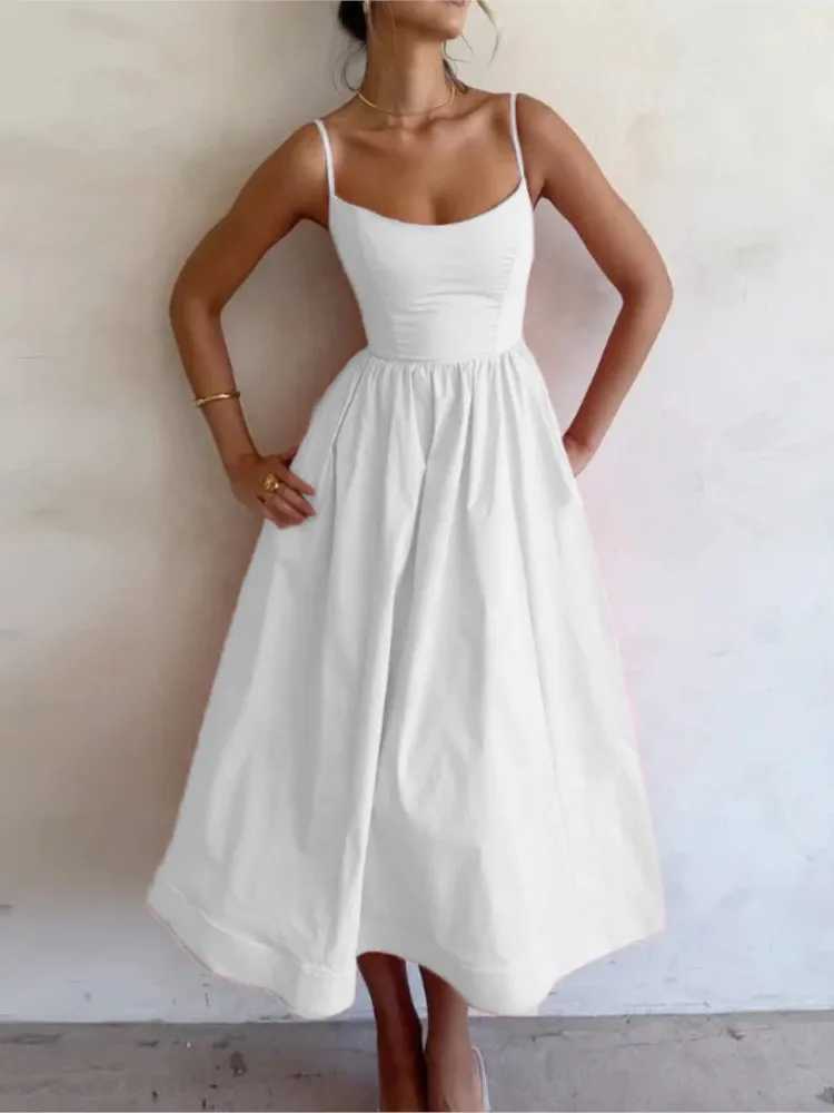 Sexy Solid Spaghetti Strap A-line Maxi Dresses Women Low Cut Sleeveless Big Skirt Dress Summer New Fashion Elegant Party DressXJ250514