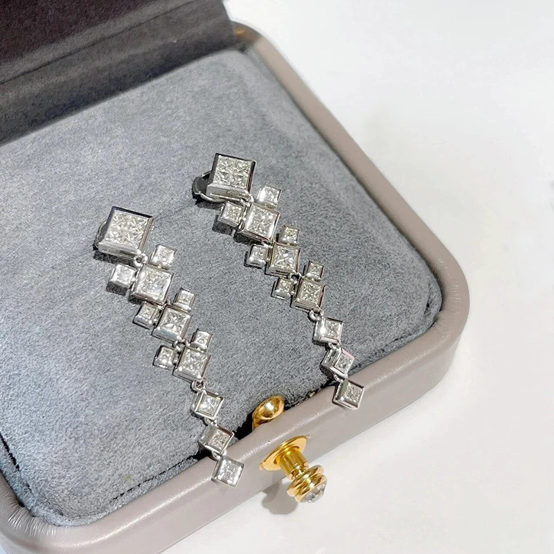 Huitan Princess CZ Long Hanging Earrings for Women Romantic Girls Ear Earrings Wedding Party Statement Jewelry 250513