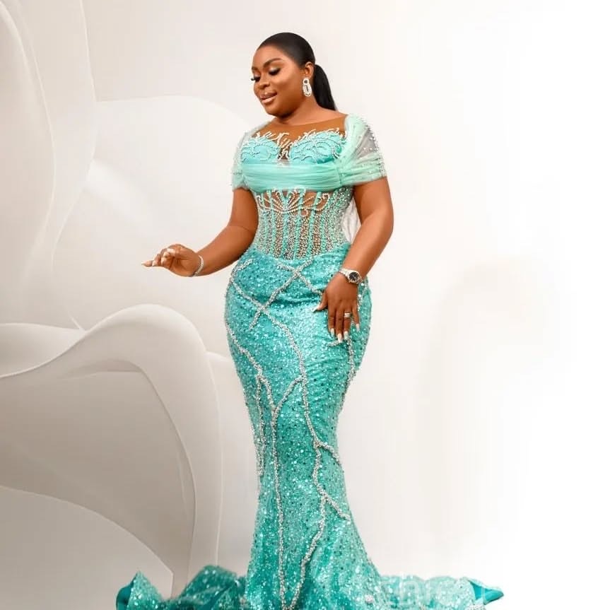 Sky Blue Mermaid Plus Size Prom Dresses 2025 Crystals Beaded Sequined Evening Formal Party Second Birthday Engagement Gowns Dress For Special Occasion