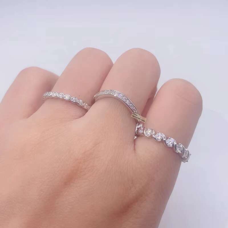 Sparkly Moissanite Diamond Bride Jewelry One Row Princess Moissanite Eternity Band Ring for Women and Men