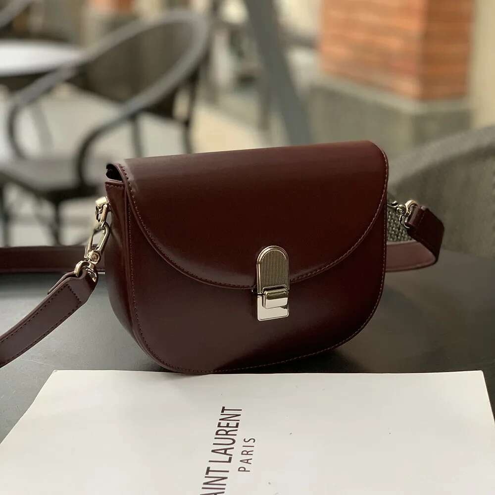 Spring New Fashionable Soft Leather Crossbody Women's Versatile Wide Strap Half-round Saddle Bag Shoulder