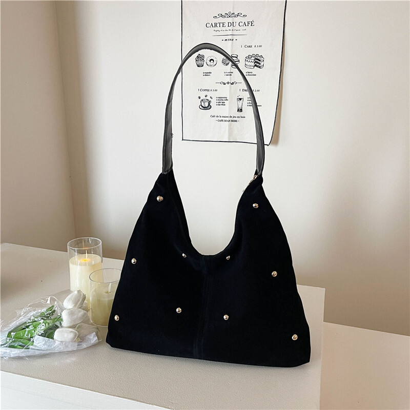 2025 Fashion Luxury Bag Premium New Fashionable Women's Casual Trendy Versatile New Free Delivery Designer Bag Handheld Shoulder Bag Large Capaci