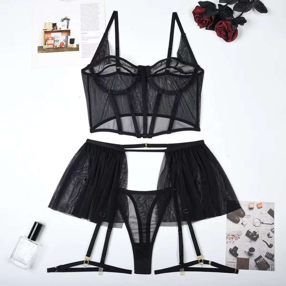 Chuangerm OEM 2025 Hot Selling Lingerie Set See-Through Fishbone Bra Garters Leg Rings 4Pcs Lingeries Women Sexy Thin
