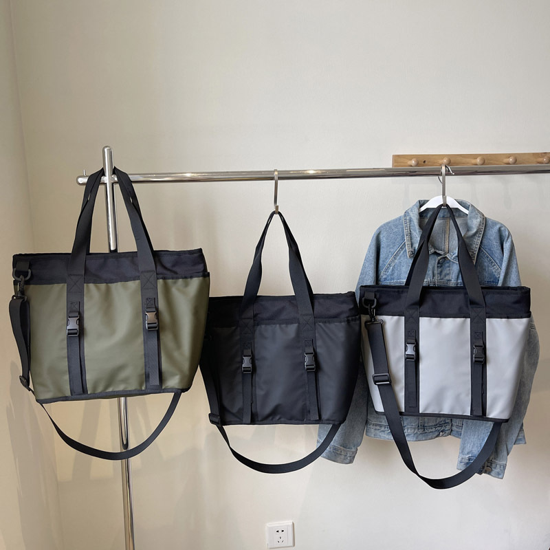 Large Capacity Commuter Women 2025 New Fashionable Versatile Handbag for Male Students Computer Single Shoulder Crossbody Bag