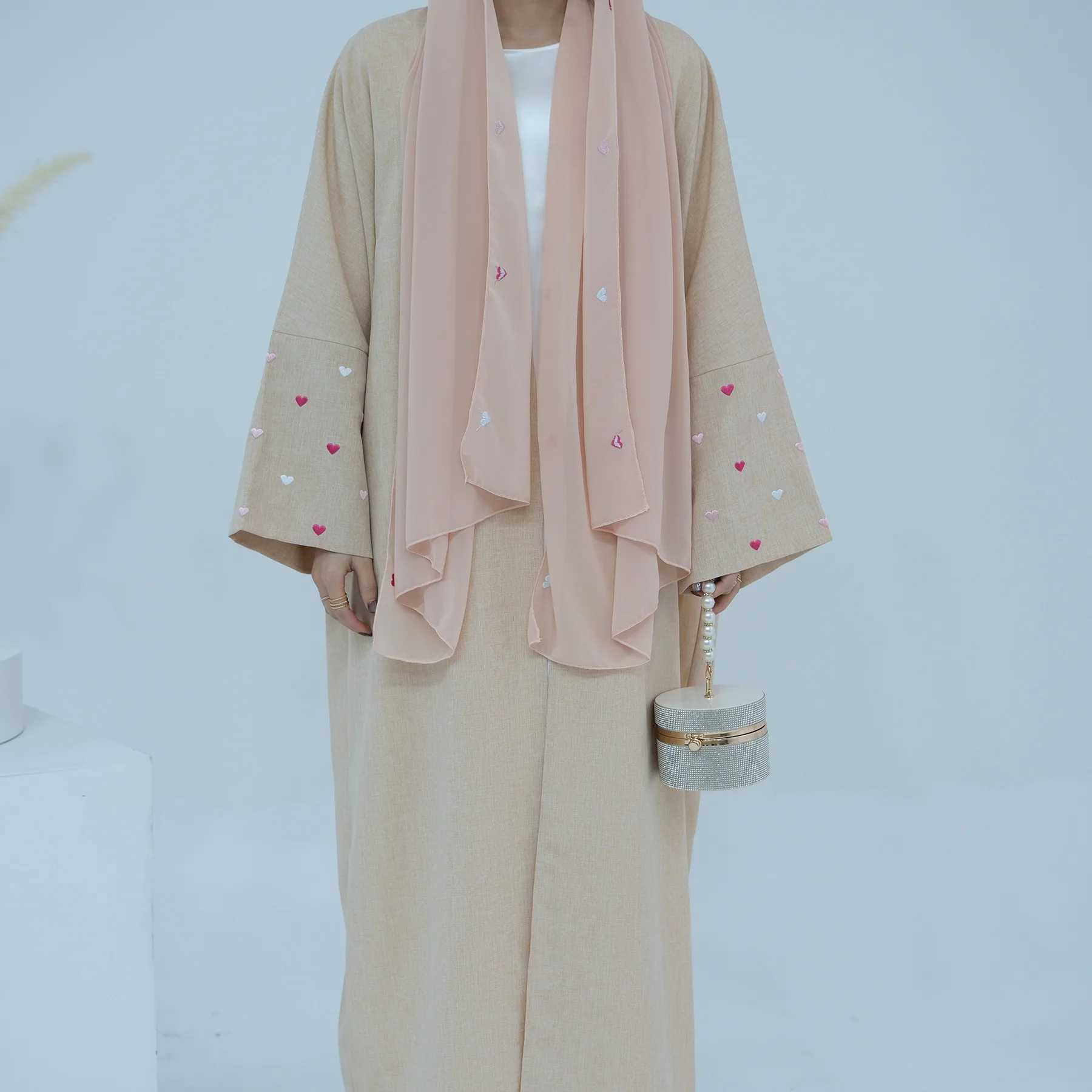 2024 EID Heart Pattern Embroidery Linen Open Abaya Dubai New Fashion Batwing Slve Kimono Islamic Clothing Women Muslim Dress X250514